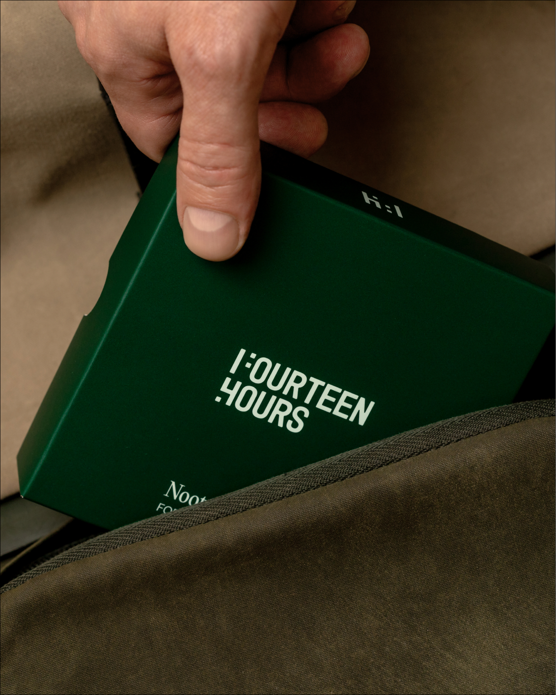 Fourteen Hours — упаковка